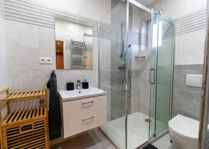 Julius & Amalia Lejlighed *